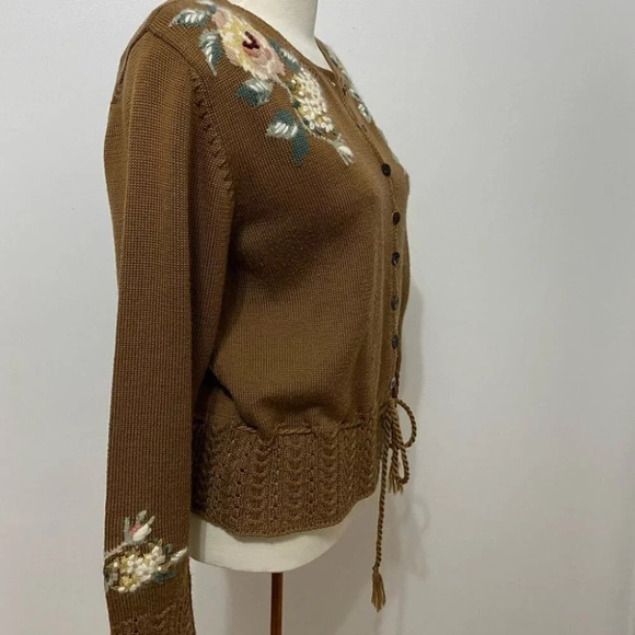 Vintage - 90’s Susan Bristol Hand Embroidered Floral Roses Cardigan - Picture 3 of 10